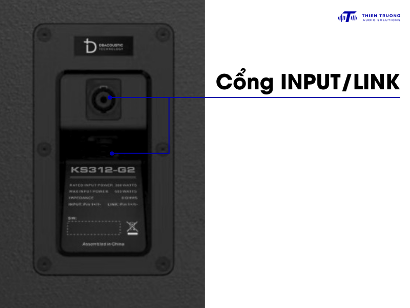 Dbacoustic KS312 G2 có 2 cổng Input phía sau